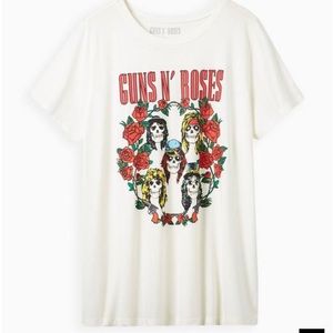 NWT Torrid Guns N Roses Ivory Tee 2